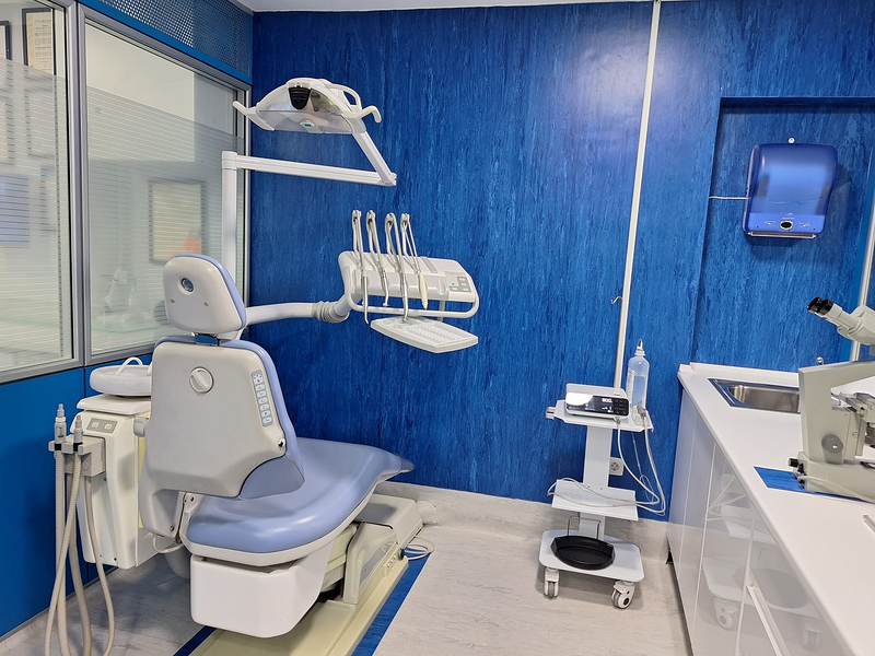 Ortho-Implant-Dent 12