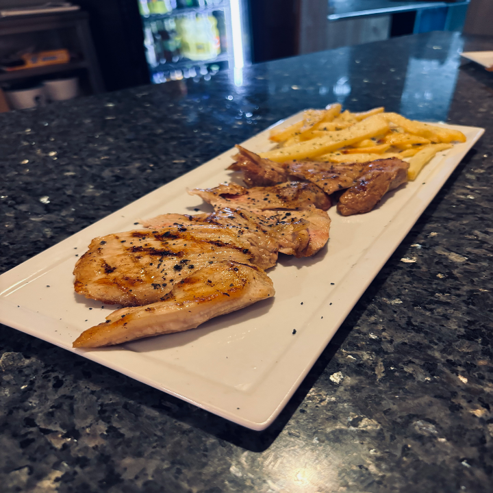 Tu Lugar Brasas y Tapas 17