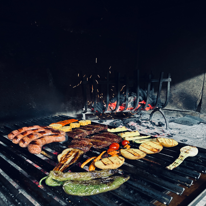 Tu Lugar Brasas y Tapas 7