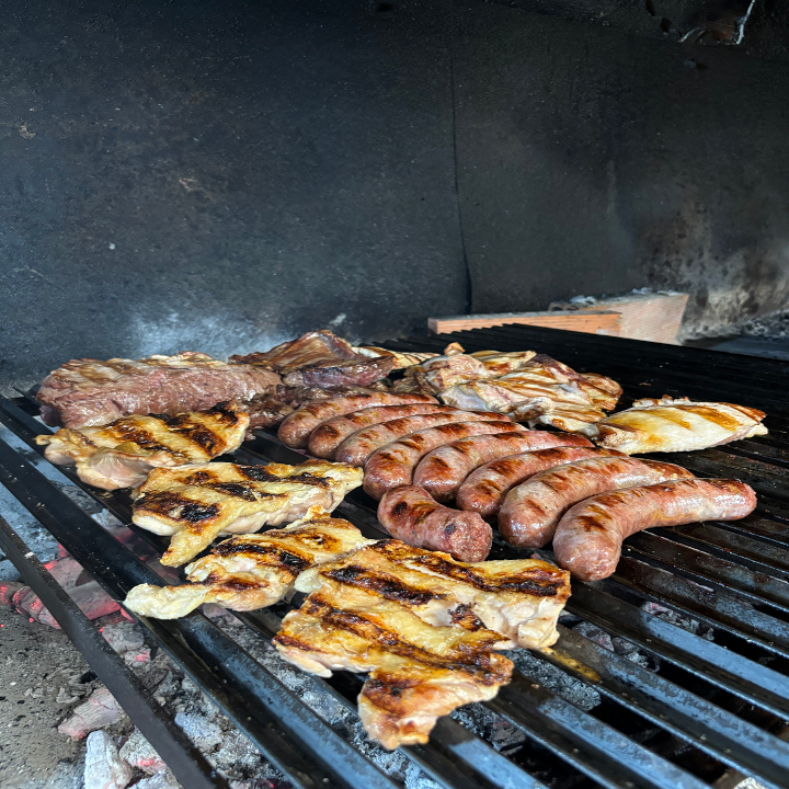 Tu Lugar Brasas y Tapas 19