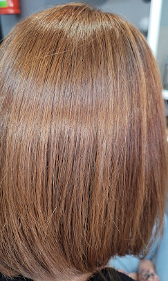 JENNIFER ACOSTA PELUQUERÍA Y ESTÉTICA UNISEX asesoramiento gratuito 4