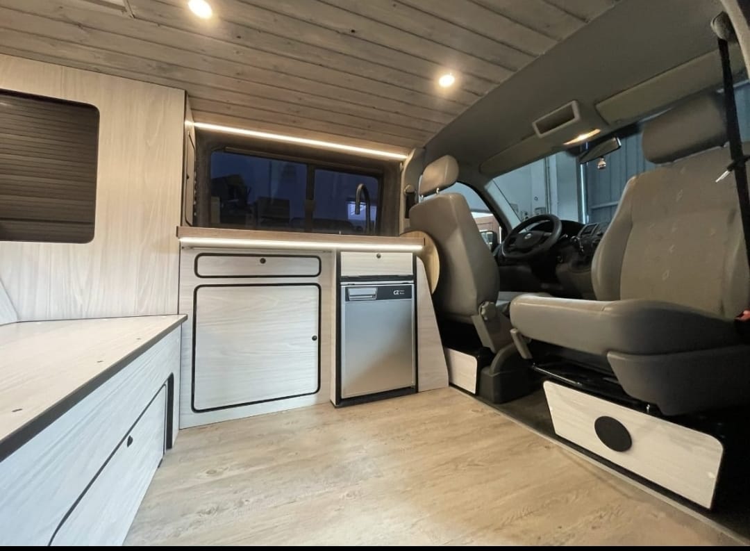Explorer Camper Vans 30