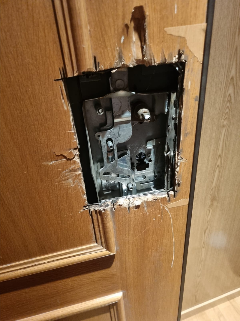 Aperturas Cerca de Mi 17