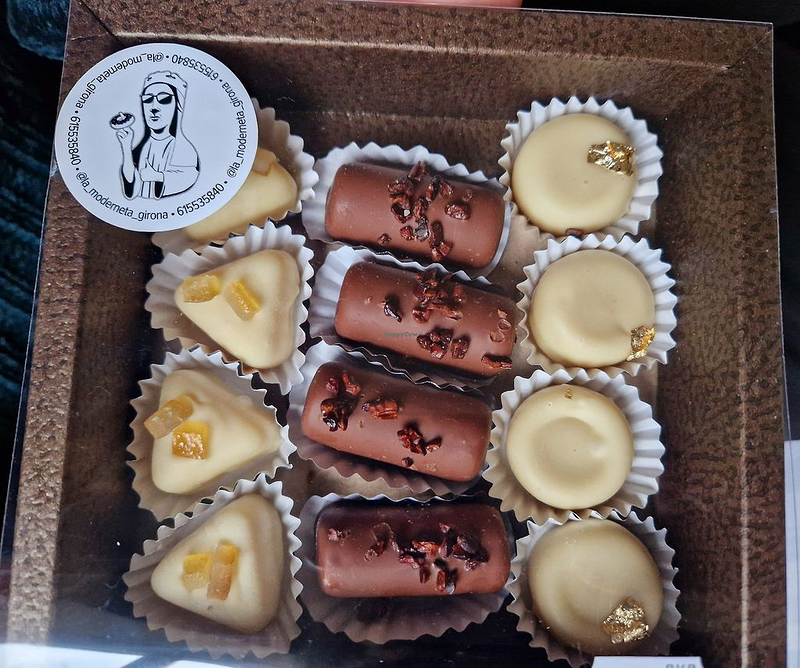 La Moderneta PASTELERIAS Y CONFITERIAS