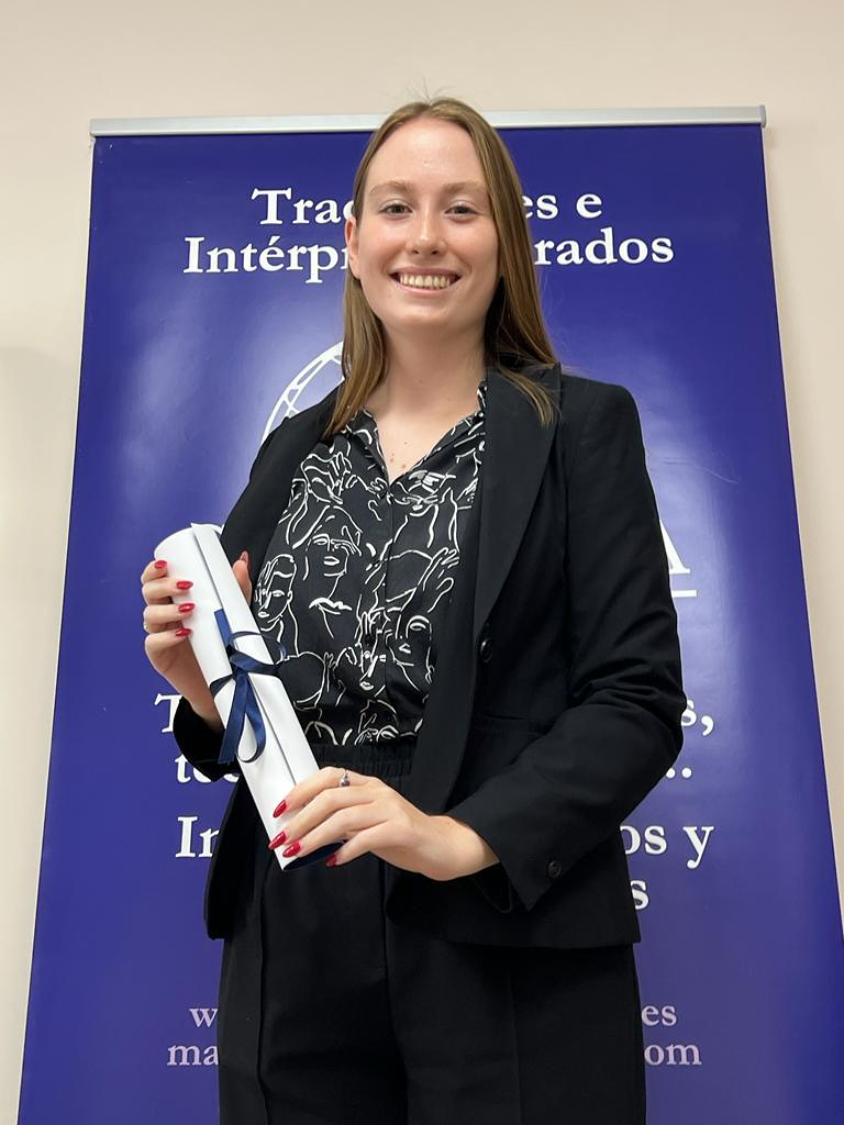 Traductor Jurado Madrid | Cblingua 4