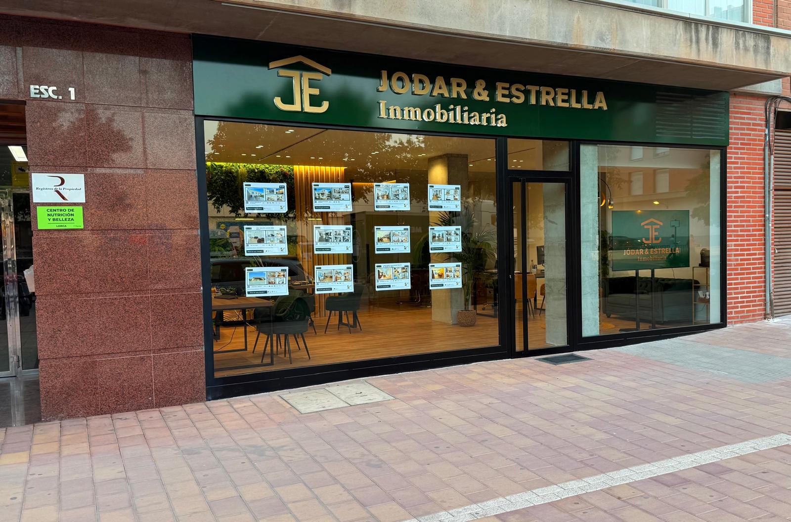 Jodar & Estrella Inmobiliaria 19
