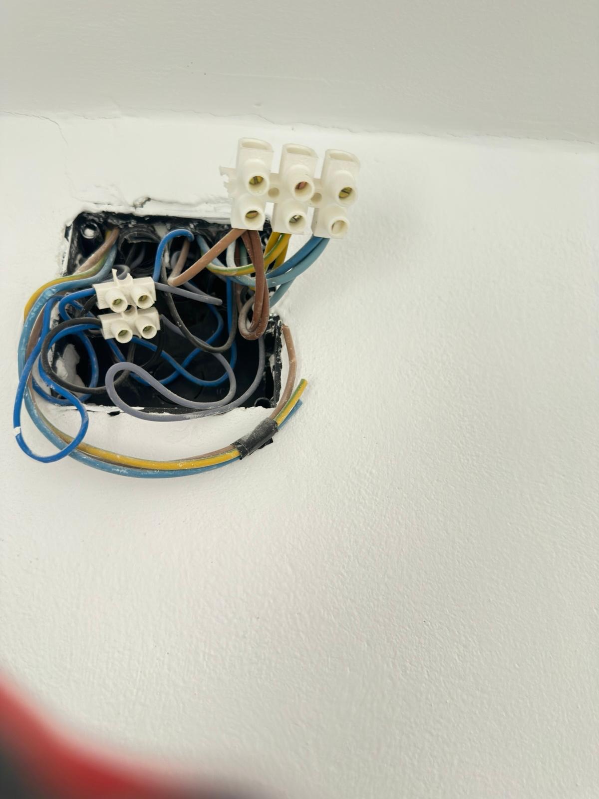 Jawin Instalaciones El&eacute;ctricas Y Reformas En General 4