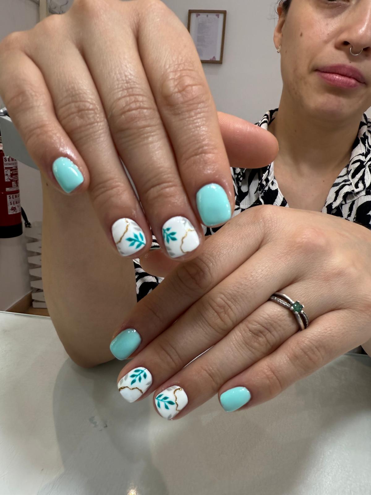 Caluatnails 19