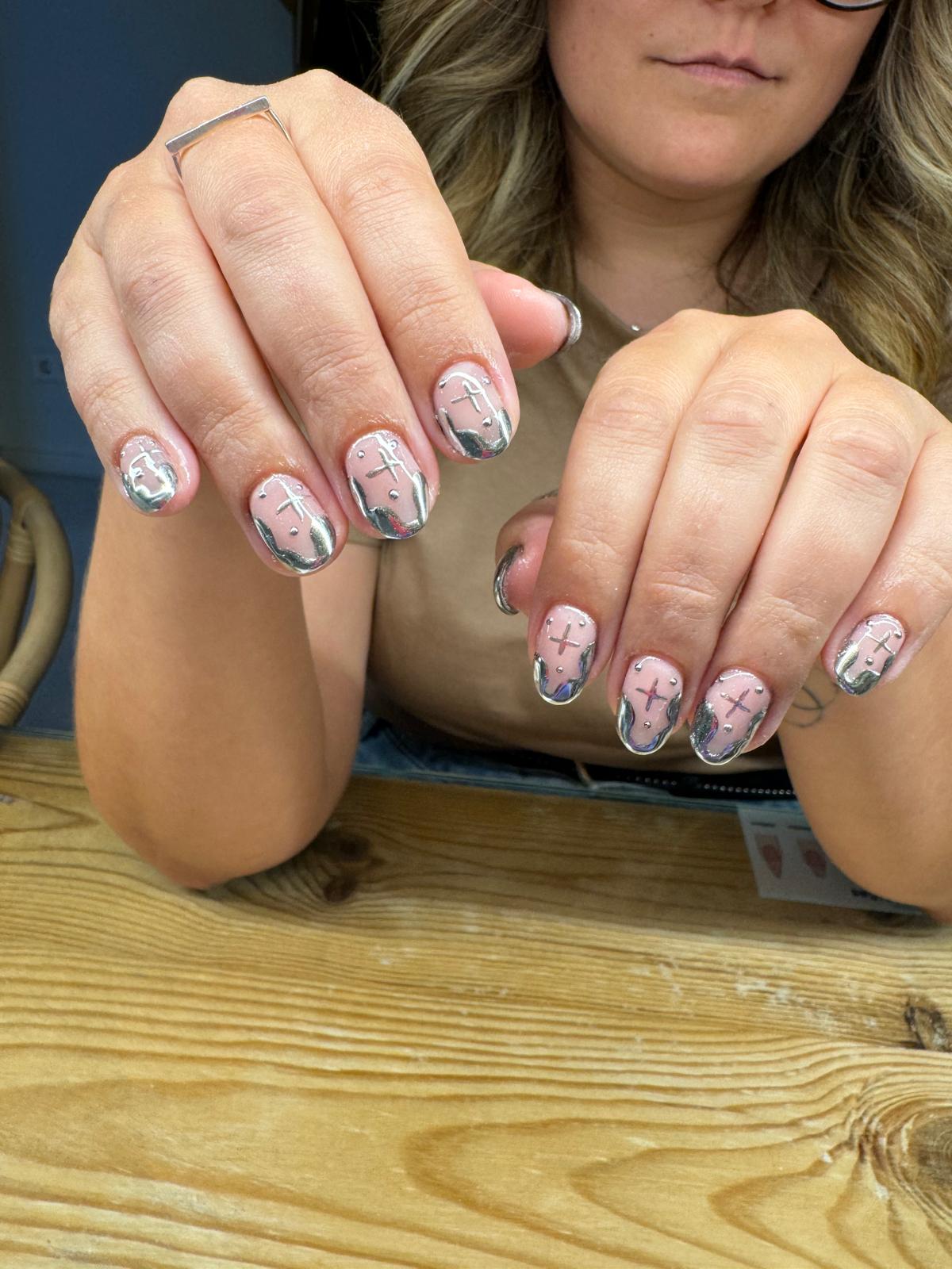 Caluatnails 9