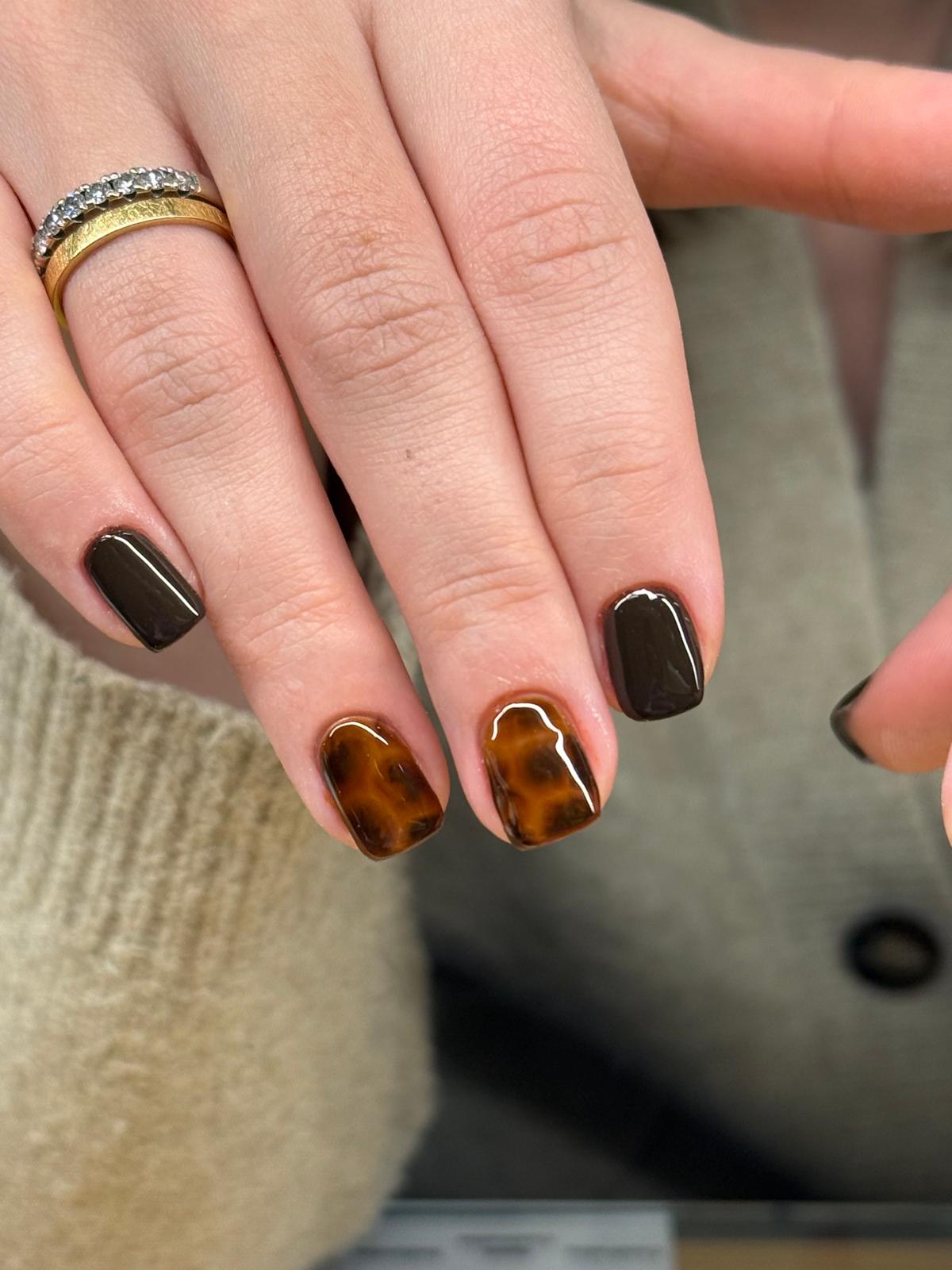 Caluatnails 15
