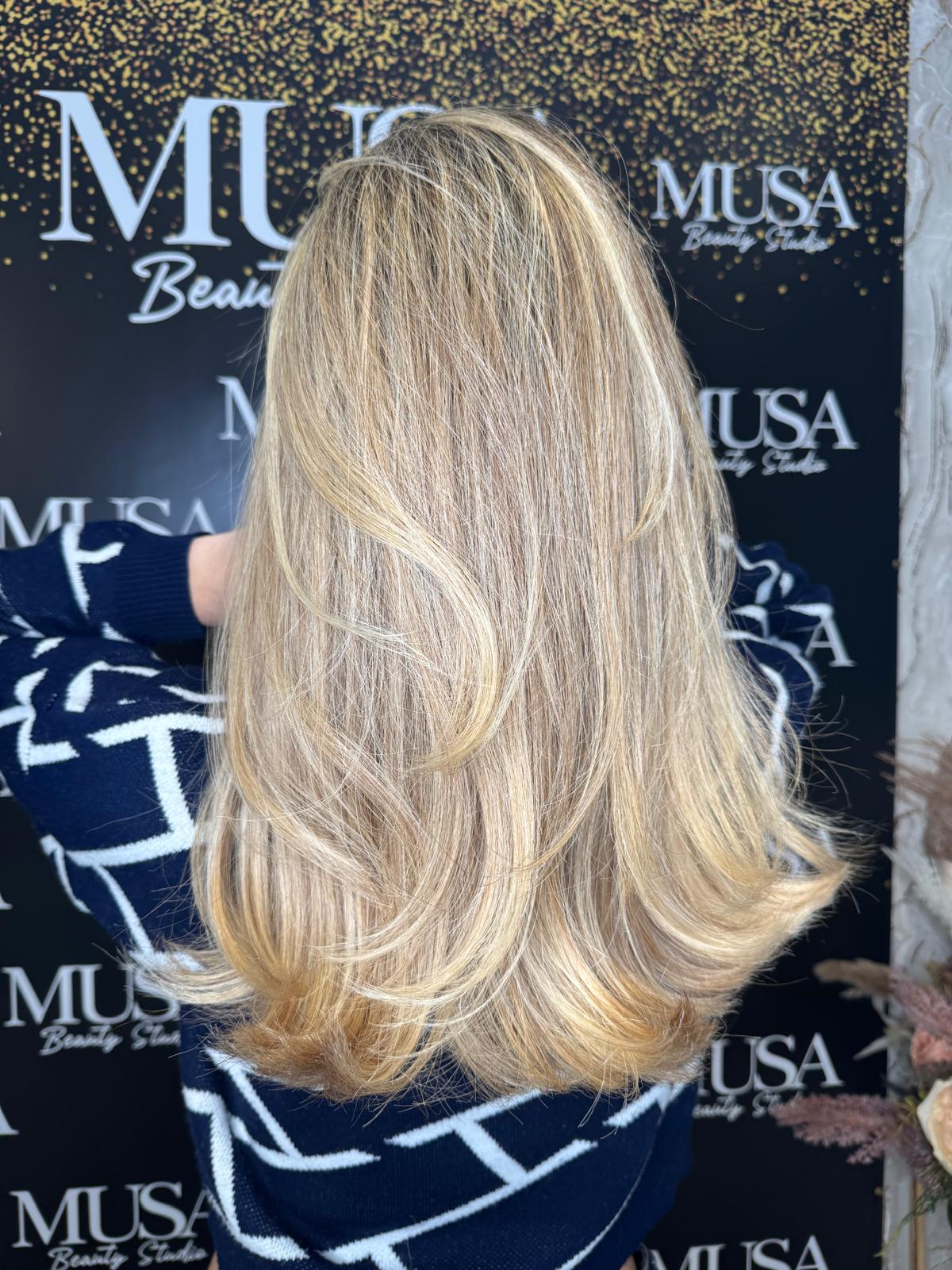 Peluquer&iacute;a Musa Beauty Studio 9