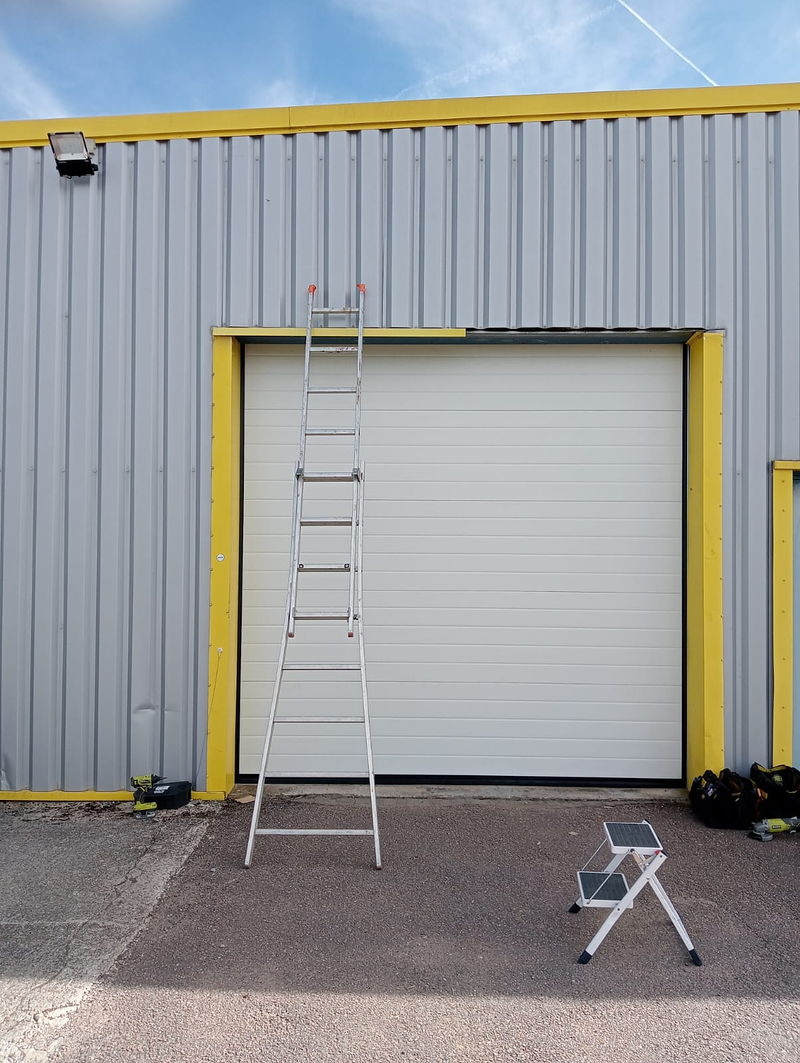 Renova 46 CERRAJEROS