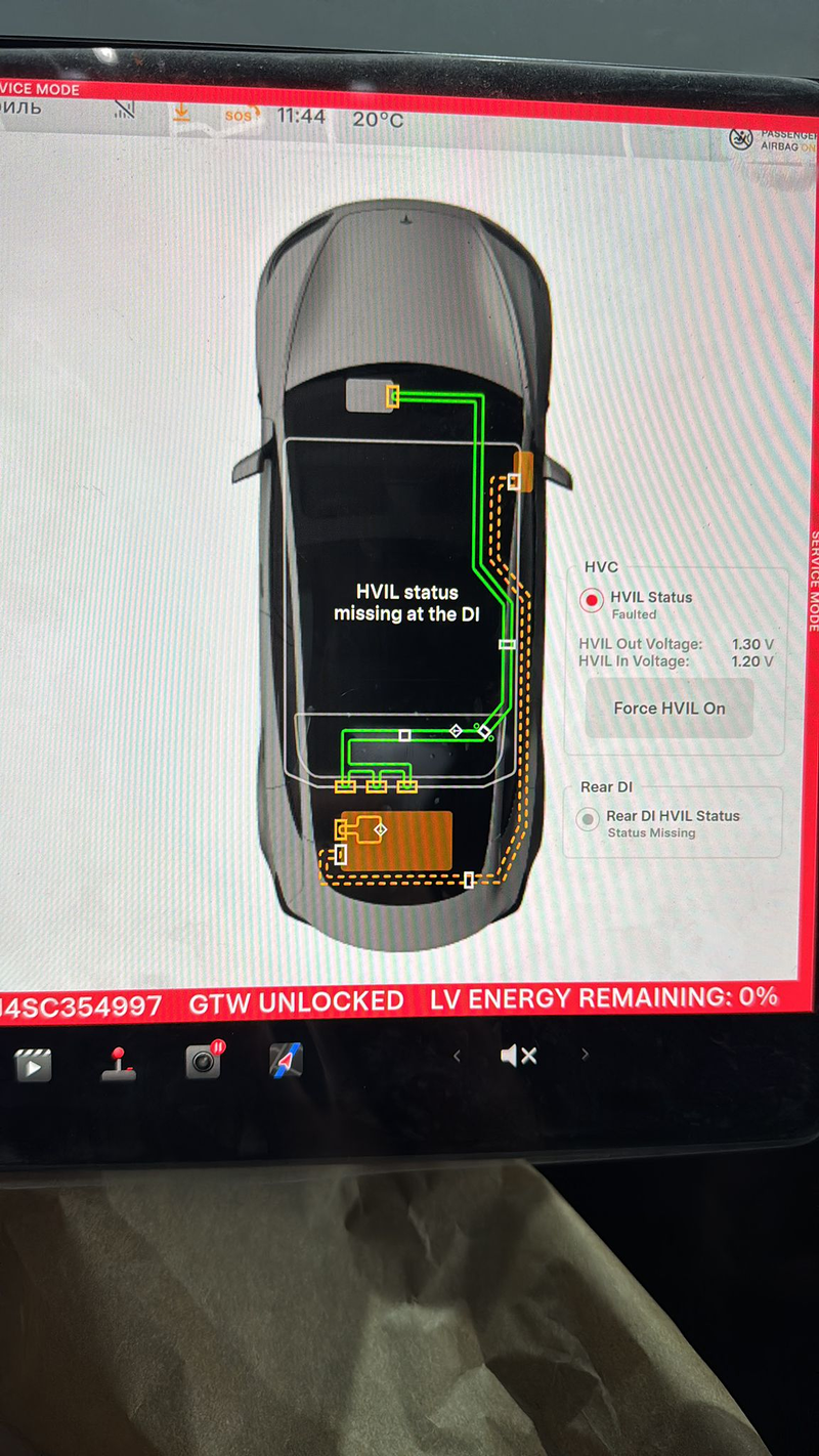 Autogaraje №1 Tesla Service 12