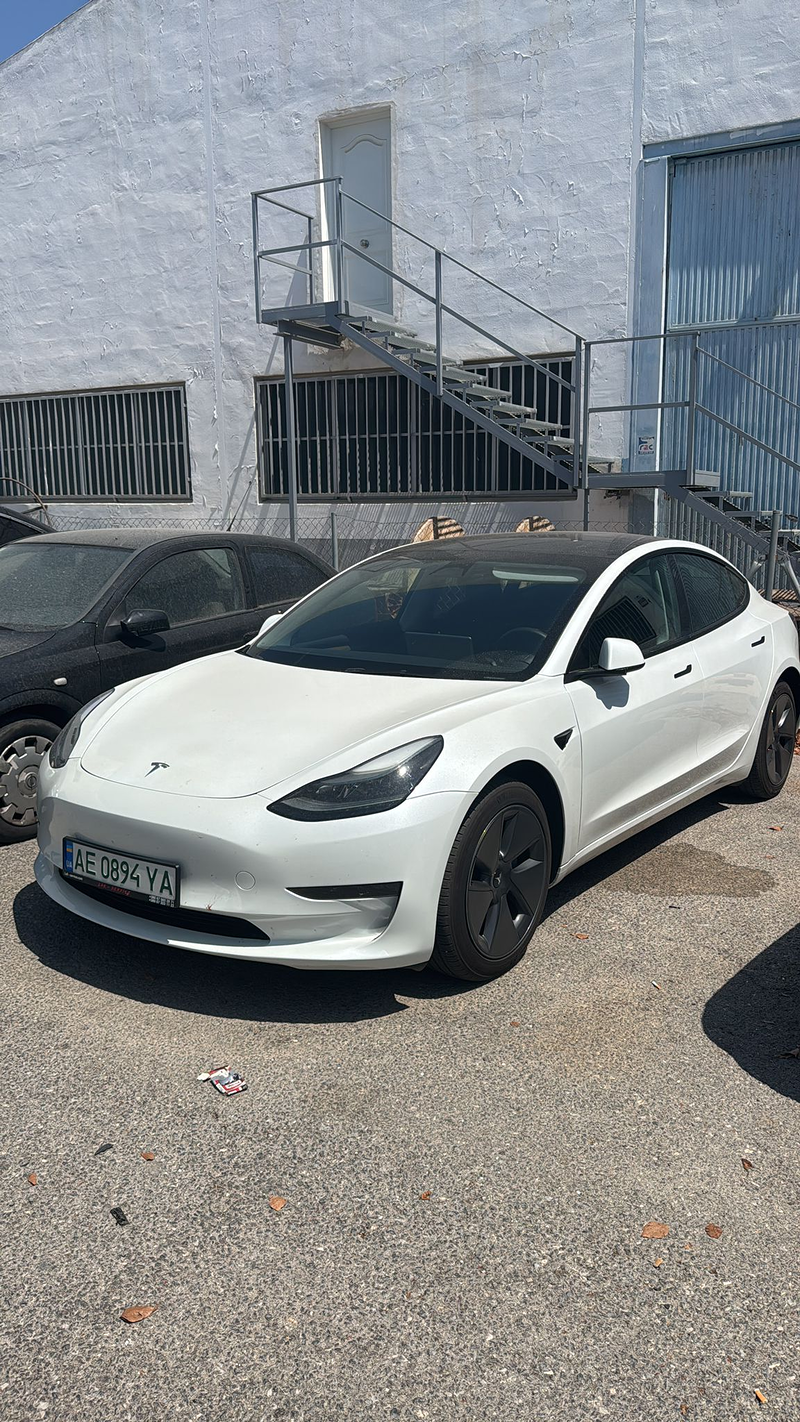 Autogaraje №1 Tesla Service 63