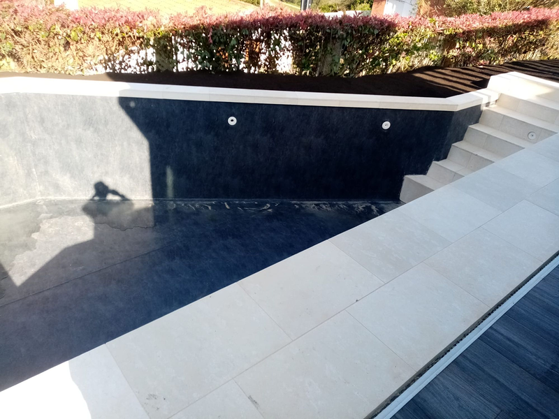 Piscinas Catalin y V&iacute;ctor 10