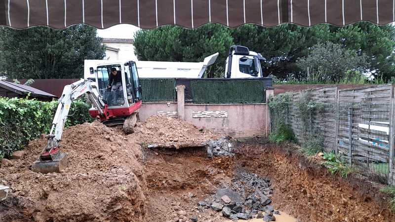 Piscinas Catalin y V&iacute;ctor 21
