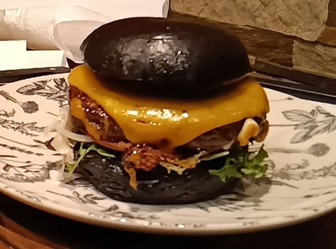 Caf&eacute; Bar Malady 4