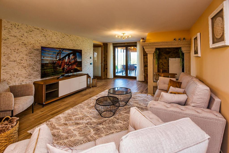 Pensi&oacute;n Tur&iacute;stica A Fontana 13