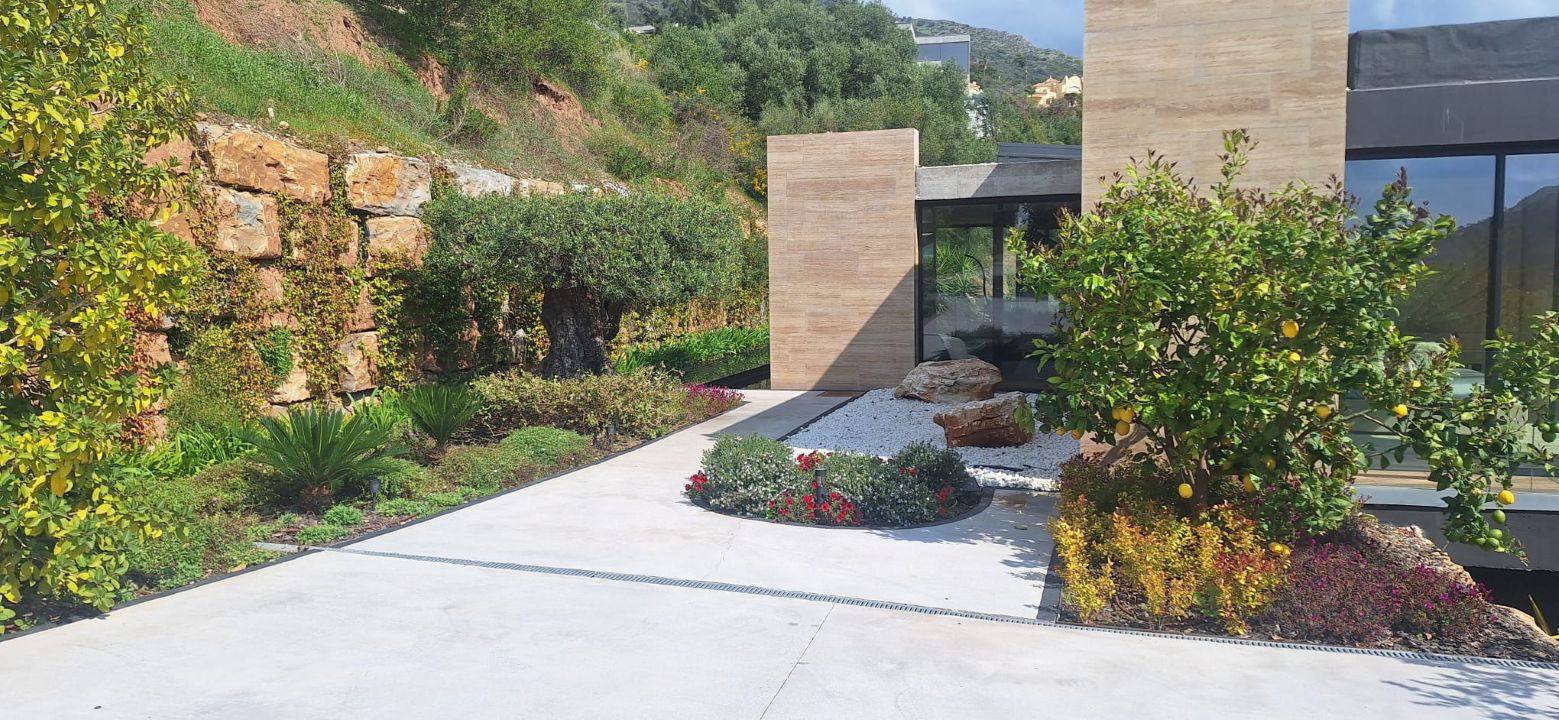Olivae Gardens 8