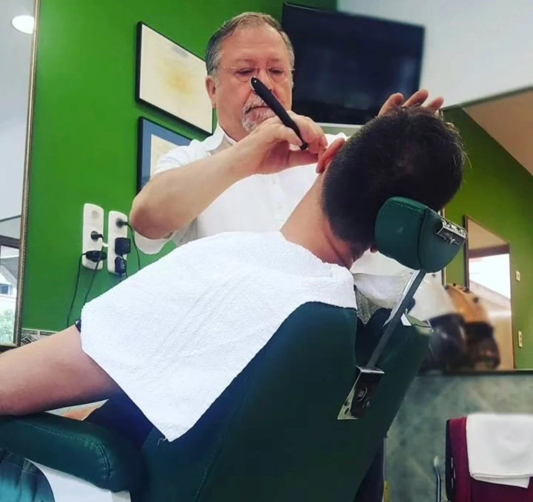 Peluqueria Antonio Bueno 6