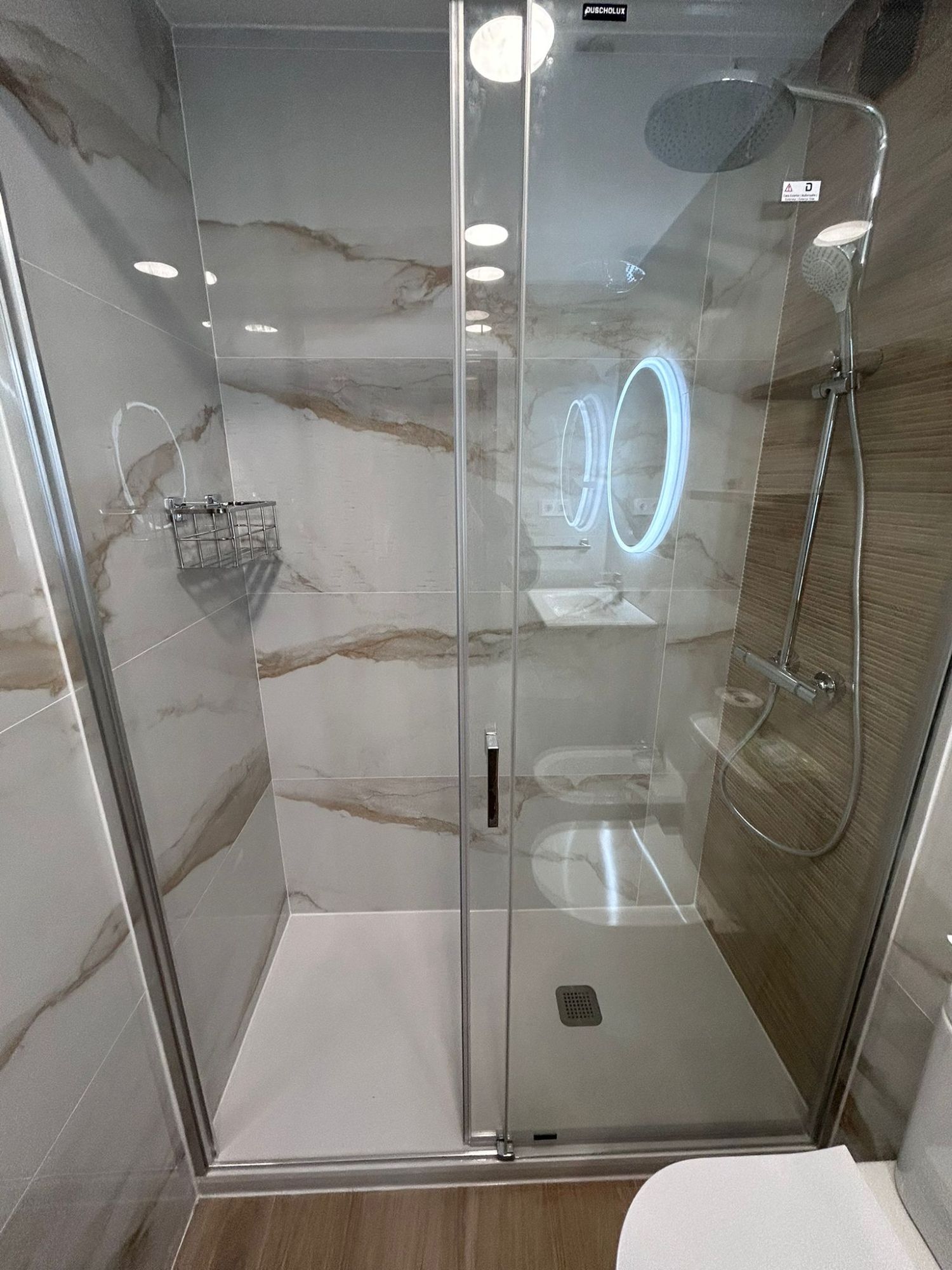 Idealiart & Construction 17