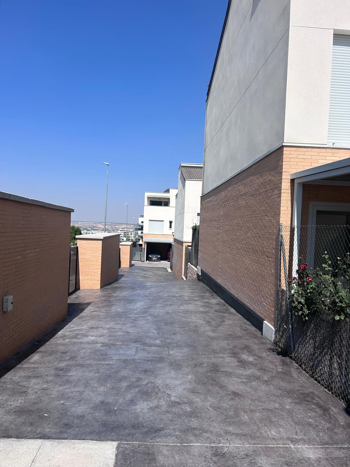 Idealiart & Construction 29