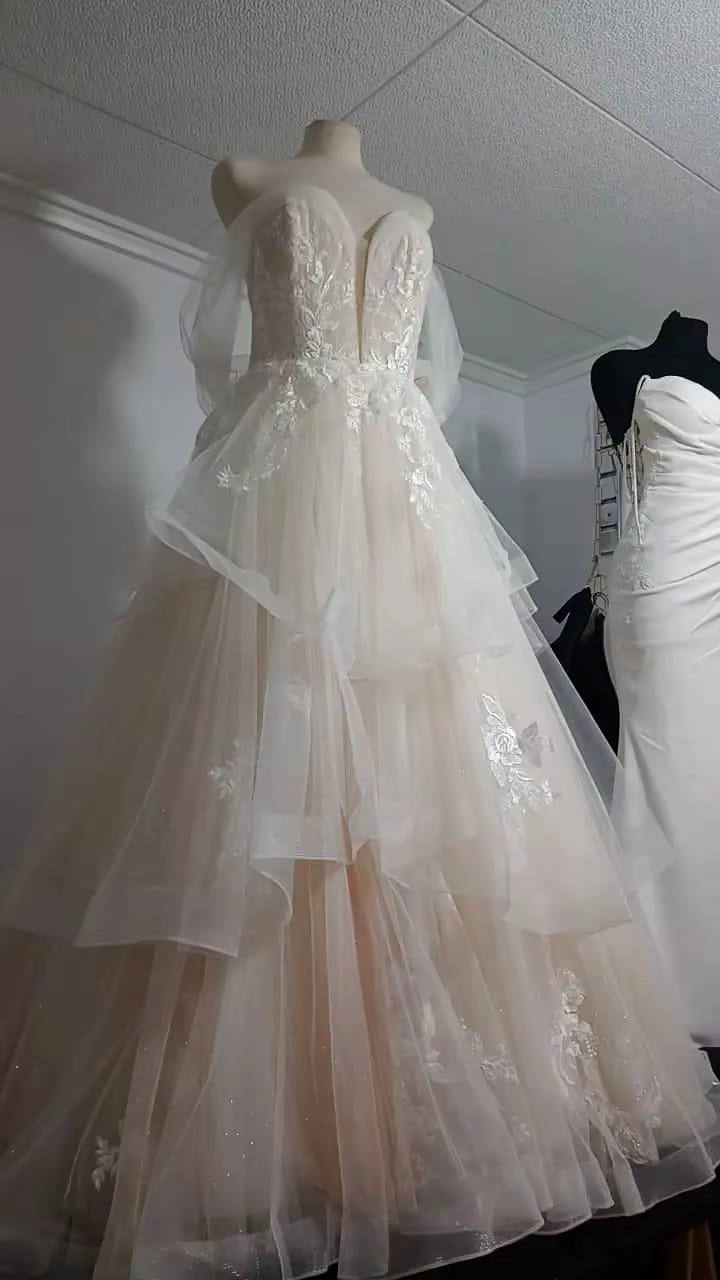 Dise&ntilde;os y costuras MODISTAS