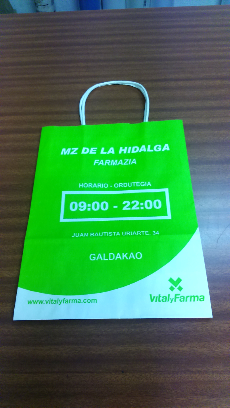 Comercial Universo BOLSAS DE PAPEL: FABRICANTES Y MAYORISTAS