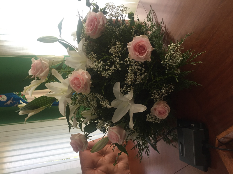 Florister&iacute;a y Complementos Azucena 13