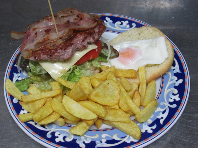 Cafeter&iacute;a Atozte Deba