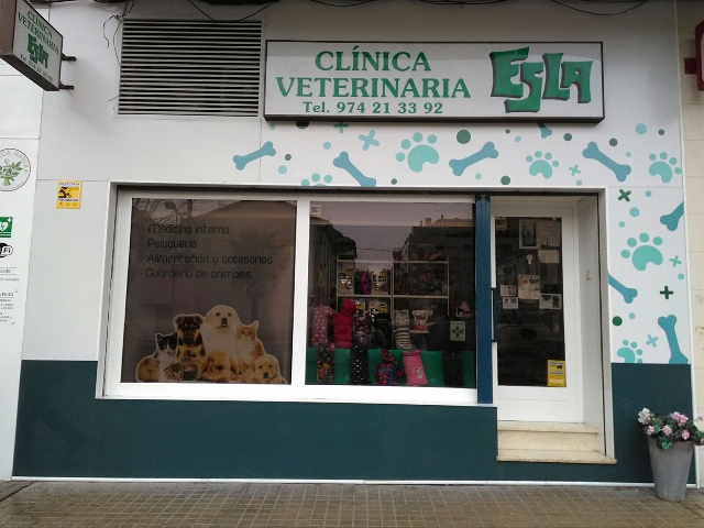 Cl&iacute;nica Veterinaria Esla CLINICAS VETERINARIAS