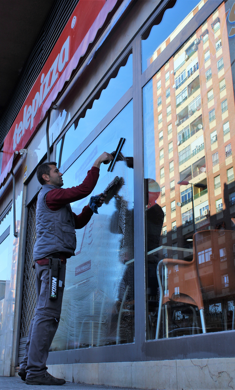 Limpiezas Del Valls S.L. 11