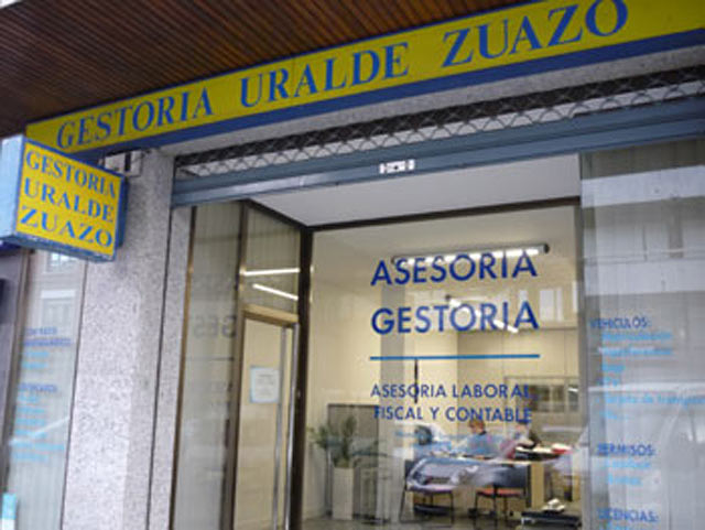 Gestor&iacute;a Uralde Zuazo ASESORIAS DE EMPRESAS