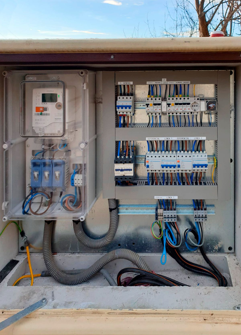 Electricidad y Suministros Garc&iacute;a 18