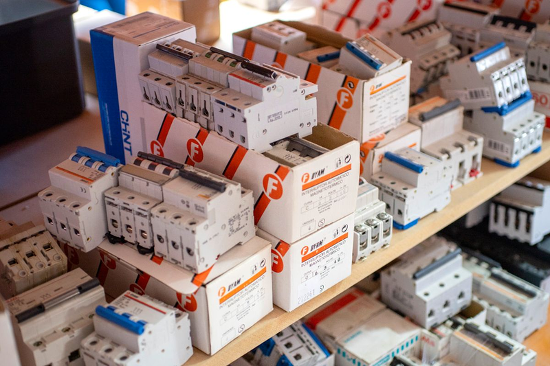 Electricidad y Suministros Garc&iacute;a 37