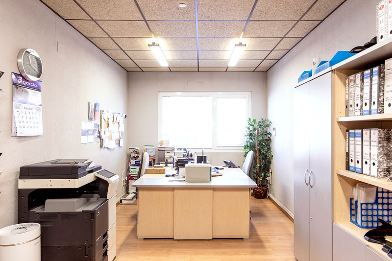 Electricidad y Suministros Garc&iacute;a 25