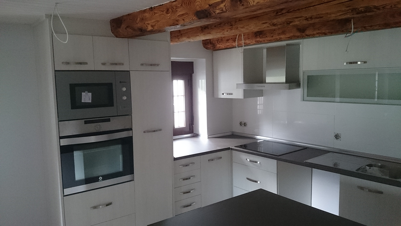 Muebles Hec-Car - Herminio Aranda 32