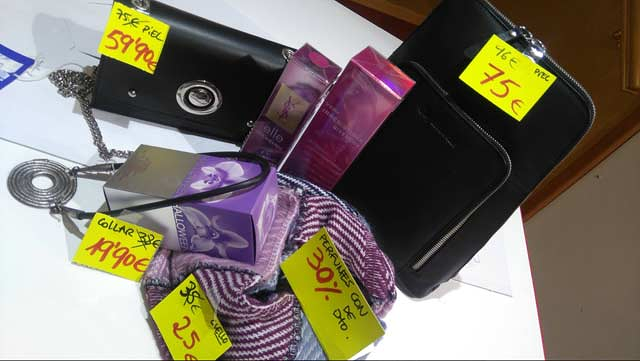 Perfumer&iacute;a Elena PERFUMERIA: ESTABLECIMIENTOS