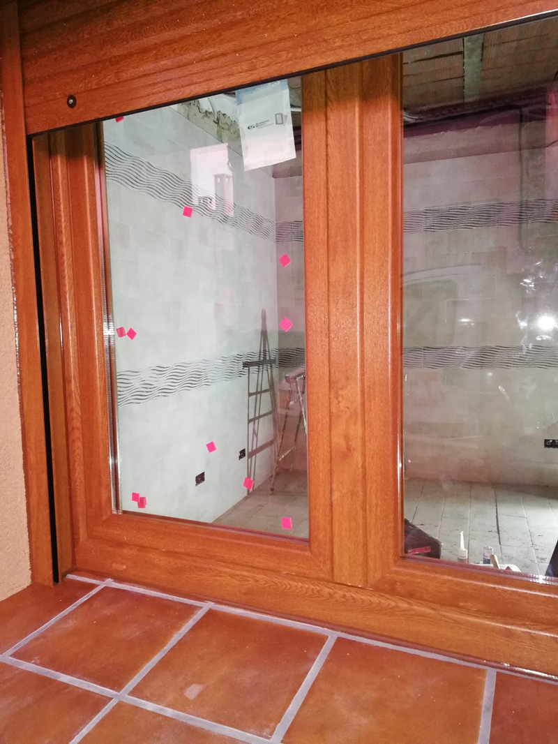 Aluminios Mondejar CARPINTERIA DE ALUMINIO