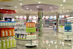 Farmacia Ldo. Ramón Alarcón Gozalvez 4 Farmacia Ldo. Ramón Alarcón Gozalvez 4