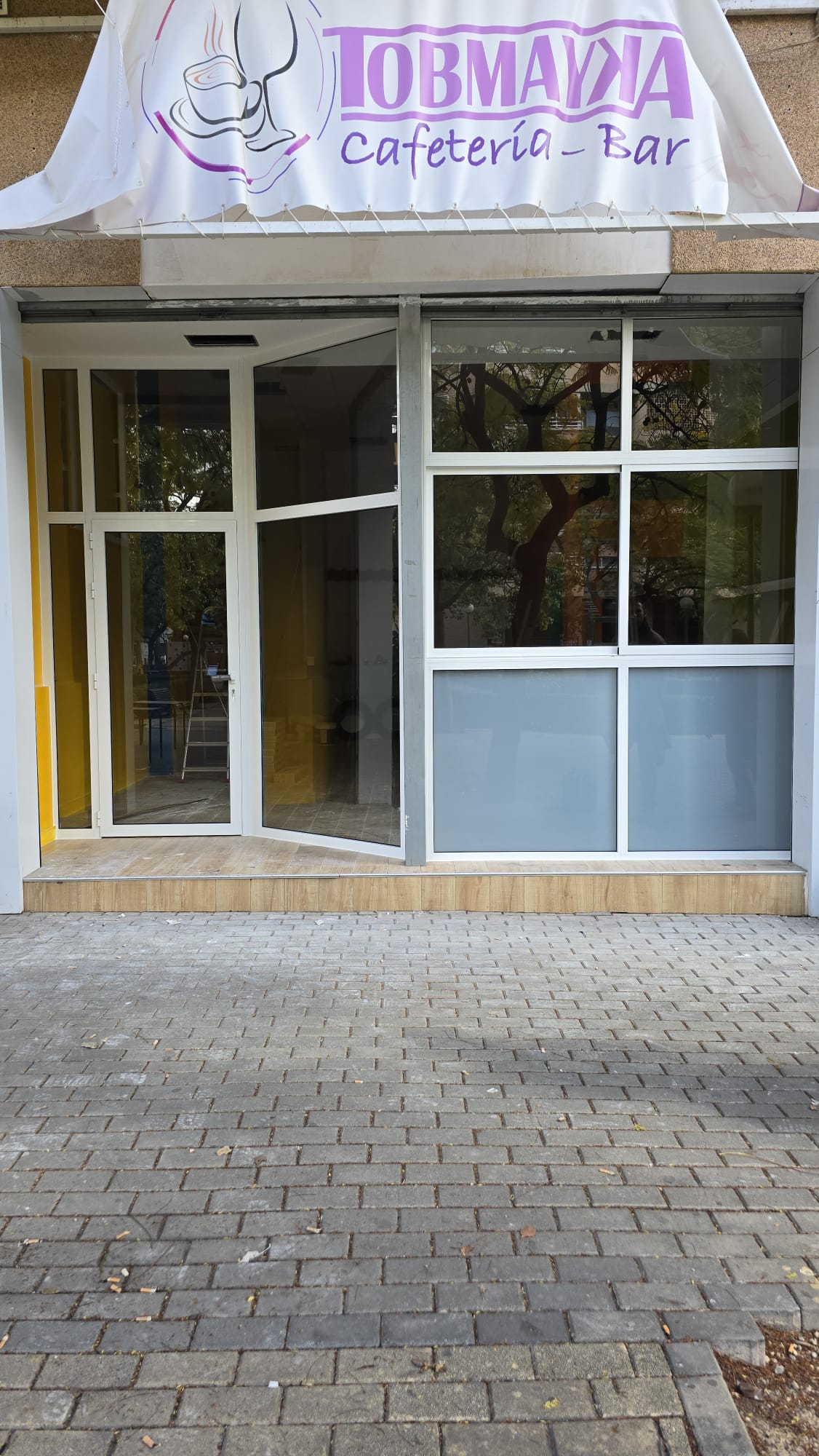 Carpinter&iacute;a De Aluminio Alumiarte S.l. 4