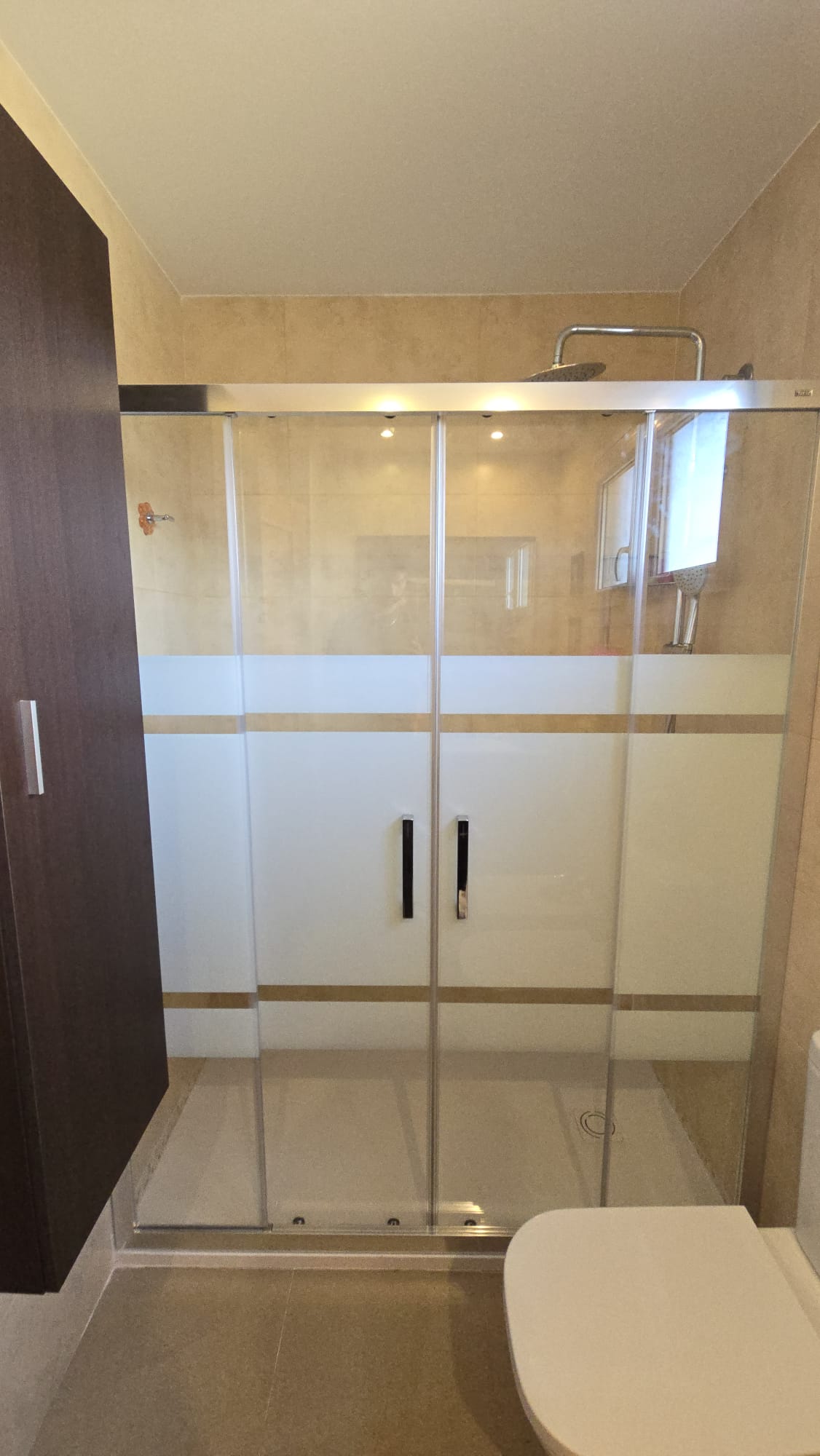 Carpinter&iacute;a De Aluminio Alumiarte S.l. 6