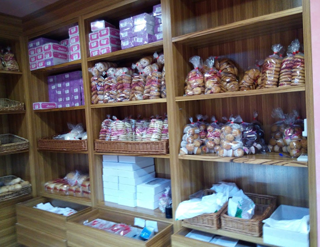 Panadería Pastelería Doblas Baza