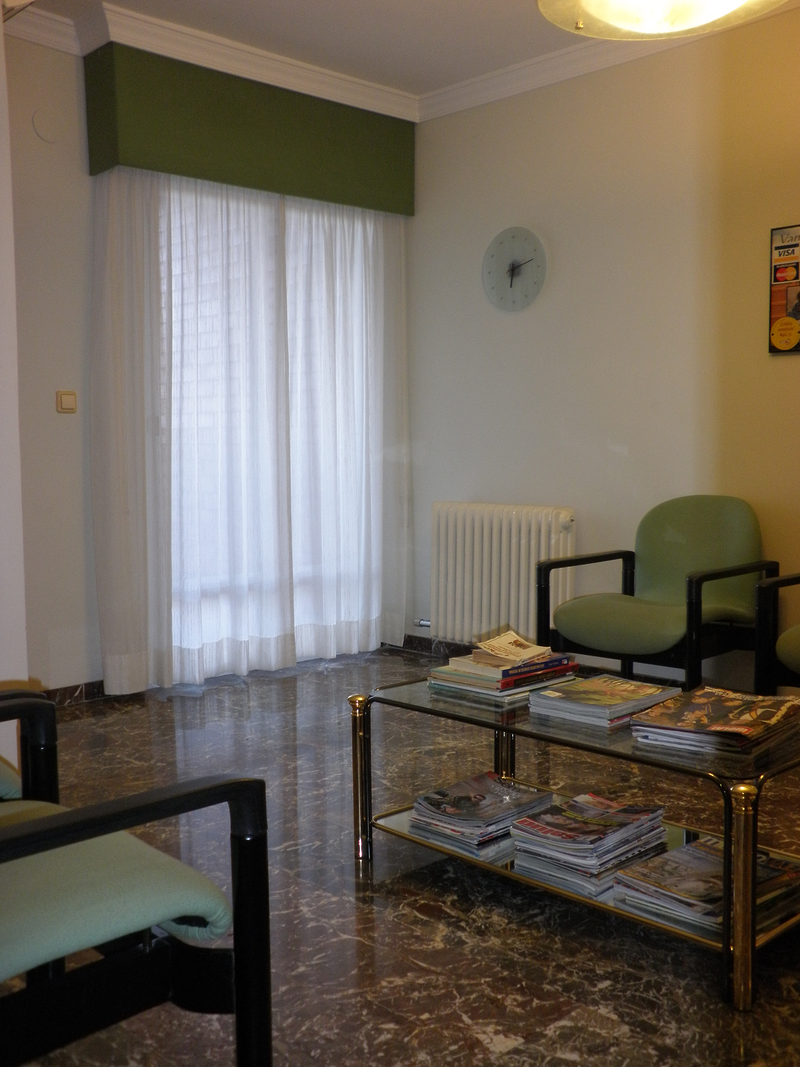 Cl&iacute;nica Dental Primavera. Dra. Encarnaci&oacute;n Casas Granada