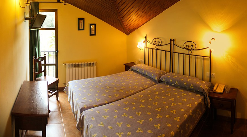 Complejo Tur&iacute;stico Los Pinos APARTAMENTOS RURALES: ALOJAMIENTO RURAL