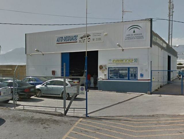 Auto Desguaces Nieto DESGUACES DE VEHICULOS Y MAQUINARIA
