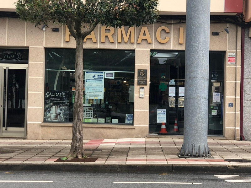 Farmacia & Ortopedia Eiroa Castro 12