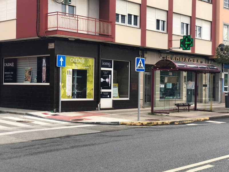 Farmacia & Ortopedia Eiroa Castro 15