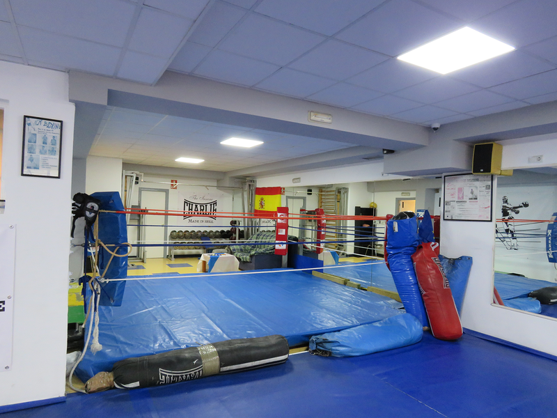 Gimnasio Olimpo&acute;s 6