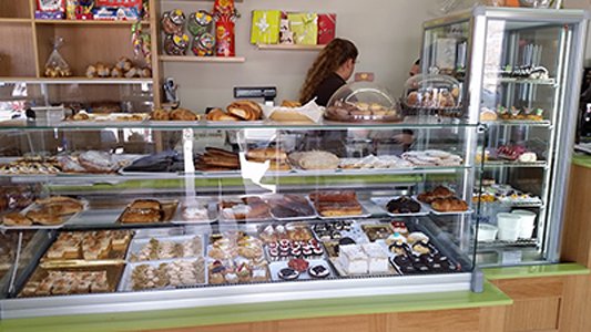 Bengala, Cafeter&iacute;a Pasteler&iacute;a 4